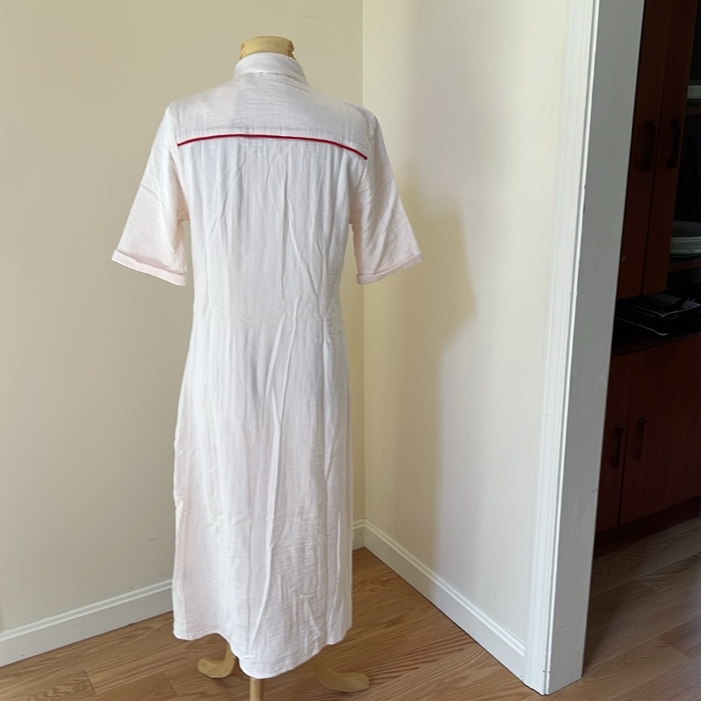 New! Alice Walk medium gauzy cotton pintuck dress with stitching. - Picture 4 of 8